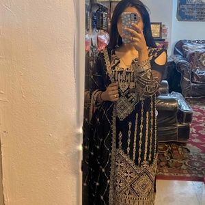 Black salwar kameez